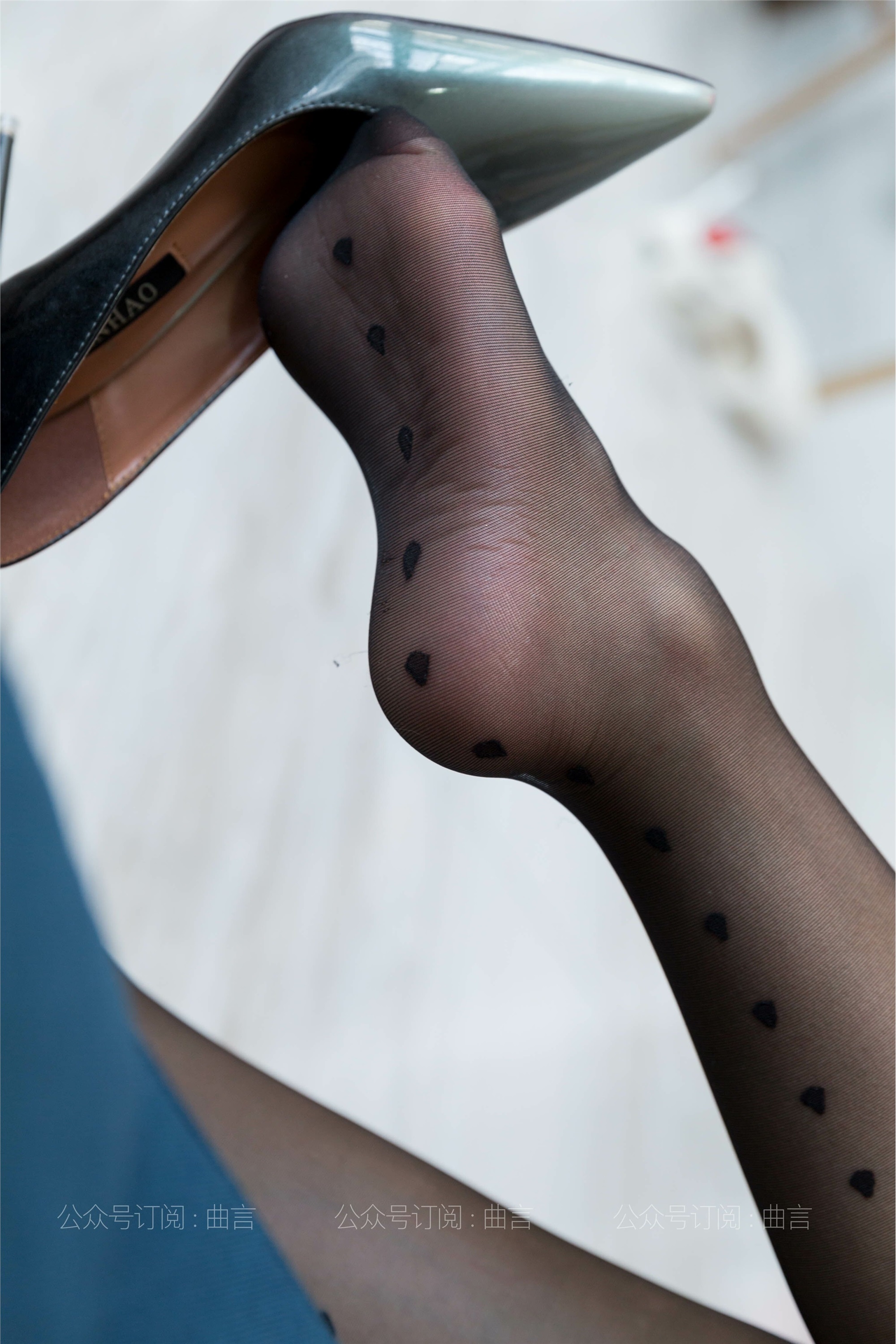 IESS异思趣向 - 模特：秋秋《可爱脸蛋魔鬼身材》